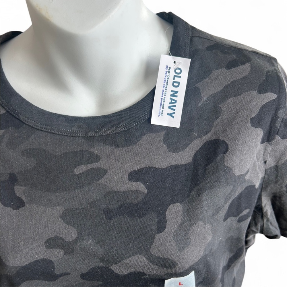 NWT Old Navy Dark Gray Camouflage Tee - Picture 5 of 6